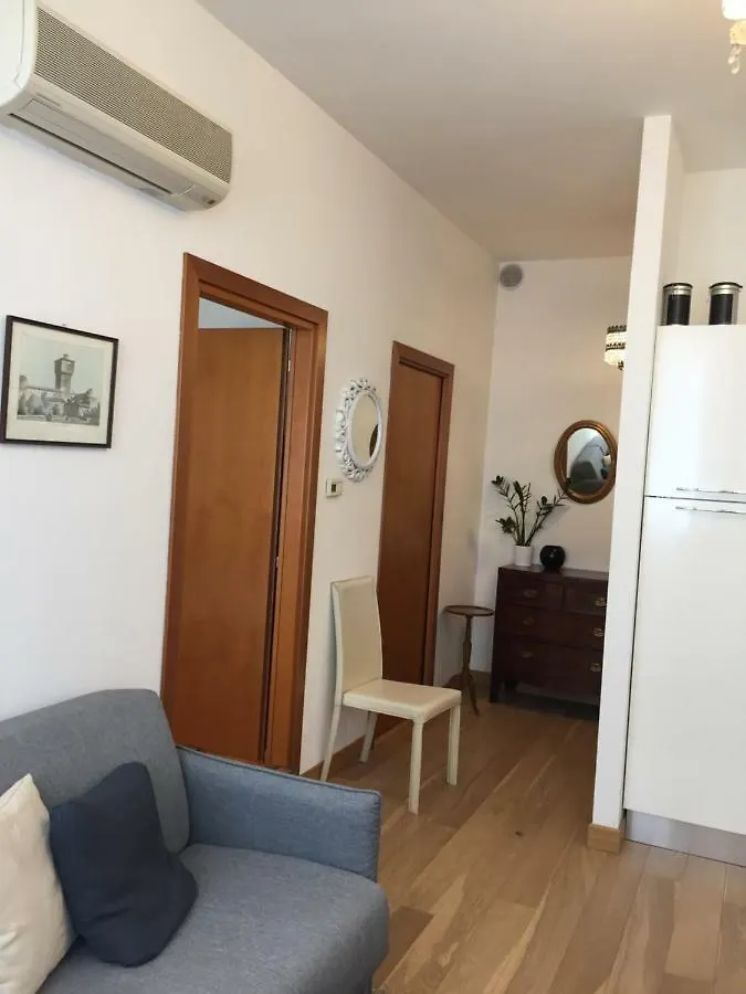 Elegant Apartment ヴィチェンツァ