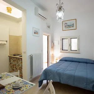 casetta-alessandro.taorminaitalyhotels.com/